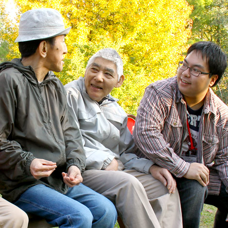 青森県弘前市にある、障がい者支援施設、拓光園グループ。こちらでは拓光園グループのスタッフ紹介をしています